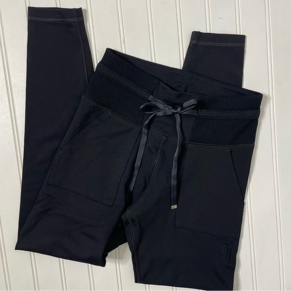 Travis Mathew Friday Ponte Pocket Leggings XXS NWT 600 - Picture 5 of 7